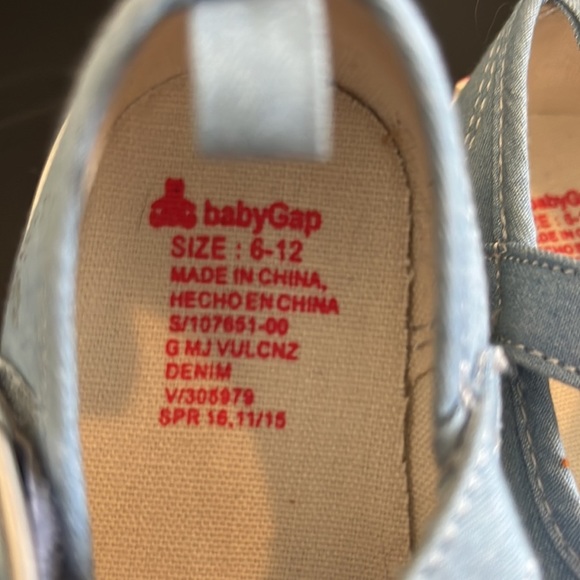 Baby Gap Denim Flats w/ Sole - Picture 3 of 4